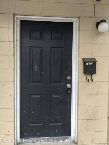 Main picture of 1829 Lambert St