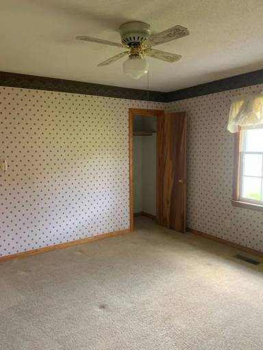Main picture of 9286 Segers Rd