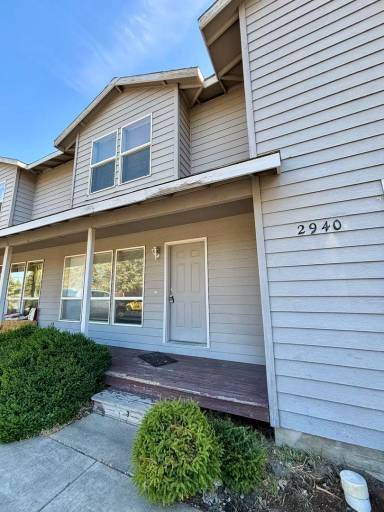 Main picture of 2940 NE Nikki Ct