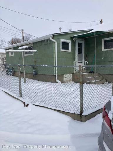 Main picture of 1910 Montana Ave