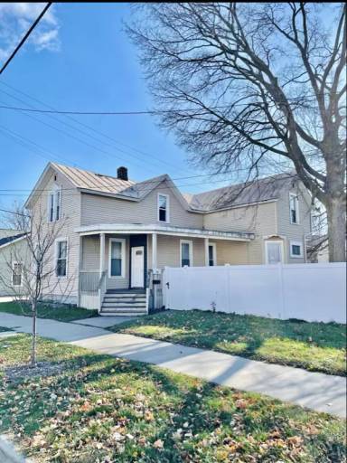 Main picture of 708 Ferry St