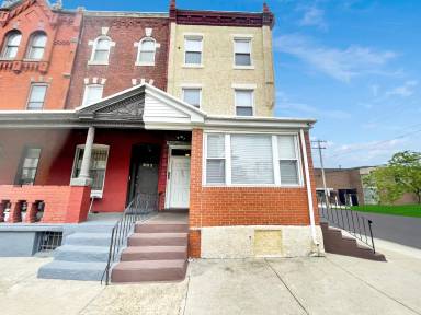 Main picture of 901 Belmont Ave