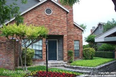 Main picture of 5 Chapel Hill Cir