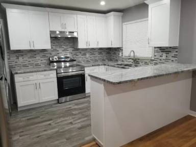 Main picture of 1761 Valencia Rd