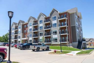 Main picture of 1725 Caleb Ct