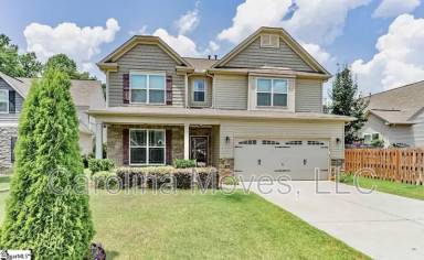 Main picture of 4 Cedarhill Ct