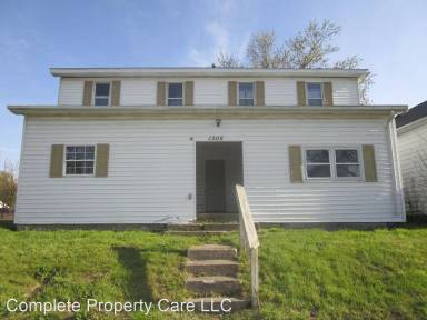 Main picture of 1308 W 3rd St