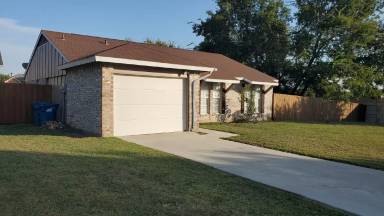 Main picture of 101 Brockway Dr