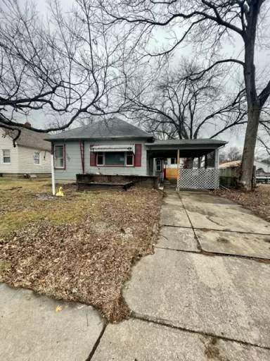 Main picture of 321 E Ohio St