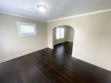 Main picture of 1865 N Dexter St