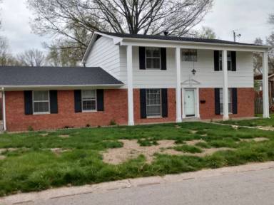 Main picture of 128 Mary Jo Dr