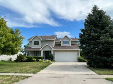 Main picture of 15110 Hawthorn Dr