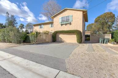 Main picture of 4031 Fair Oaks Ave