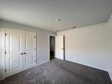 Main picture of 808 Hickok Dr