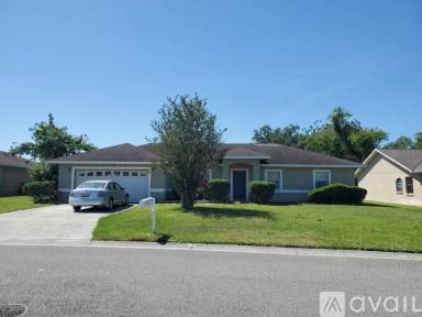 Main picture of 411 Lake Harris Dr