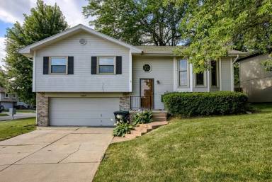 Main picture of 14459 Franklin St