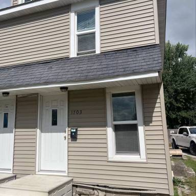 Main picture of 1701 Lafayette St