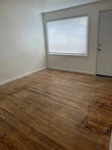 Main picture of 14 W 14th Ave