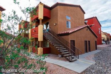 Main picture of Hawk Ridge Condominiums