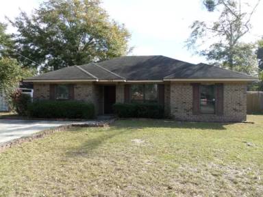 Main picture of 1520 Woodcrest Cir