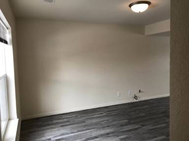 Main picture of 340 N Maybell Ave