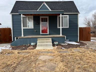 Main picture of 4755 S Sherman St