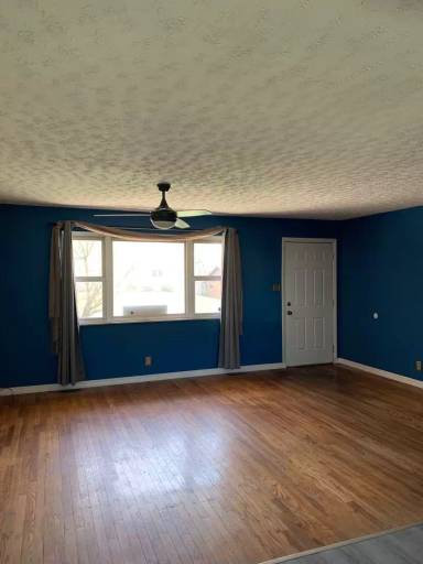 Main picture of 2840 S Brookside Dr