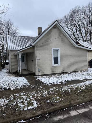 Main picture of 1017 Tuttle Ave