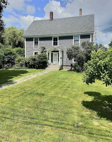 Main picture of 65 Seamans Rd