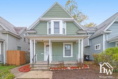 Main picture of 1018 E Wayne St