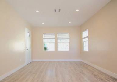 Main picture of 14436 Carlsbad St