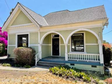 Main picture of 1243 Fredericks St