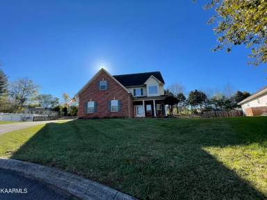 Main picture of 505 Pebble Creek Rd