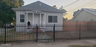 Main picture of 917 W 11th St