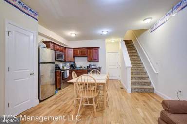 Main picture of 1913 N Gratz St
