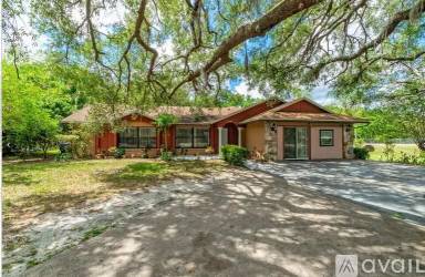 Main picture of 5812 Indian Hill Rd