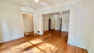 Main picture of 1135 SE 16th Ave
