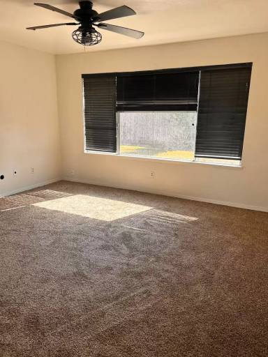 Main picture of 703 W Dorothea Ave