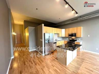 Main picture of Shoeworks Condo