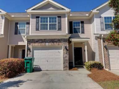 Main picture of 620 Canyon Oak Loop