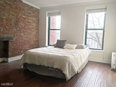 Main picture of 82 Horatio St