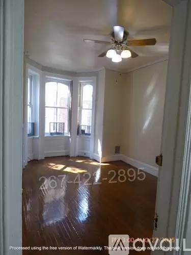 Main picture of 3408 Race St