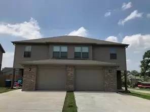 Main picture of 602 SW Loudon Dr