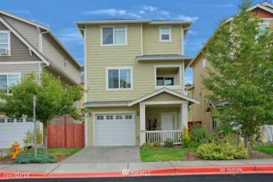 Main picture of 8413 41st Dr NE