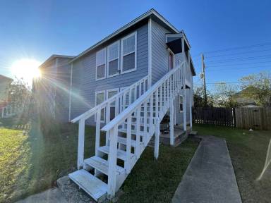 Main picture of 403 Manuel - B