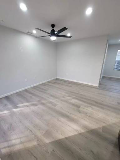 Main picture of 313-315 W St