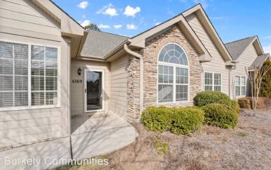 Main picture of 4269 Plantation Ridge Ln