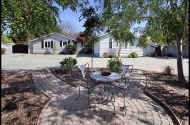 Main picture of 1252 Graham Hill Rd