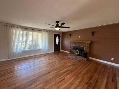 Main picture of 385 Boone Rd SE