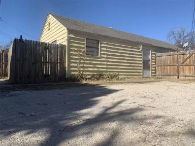 Main picture of 1643 Dayton Ave